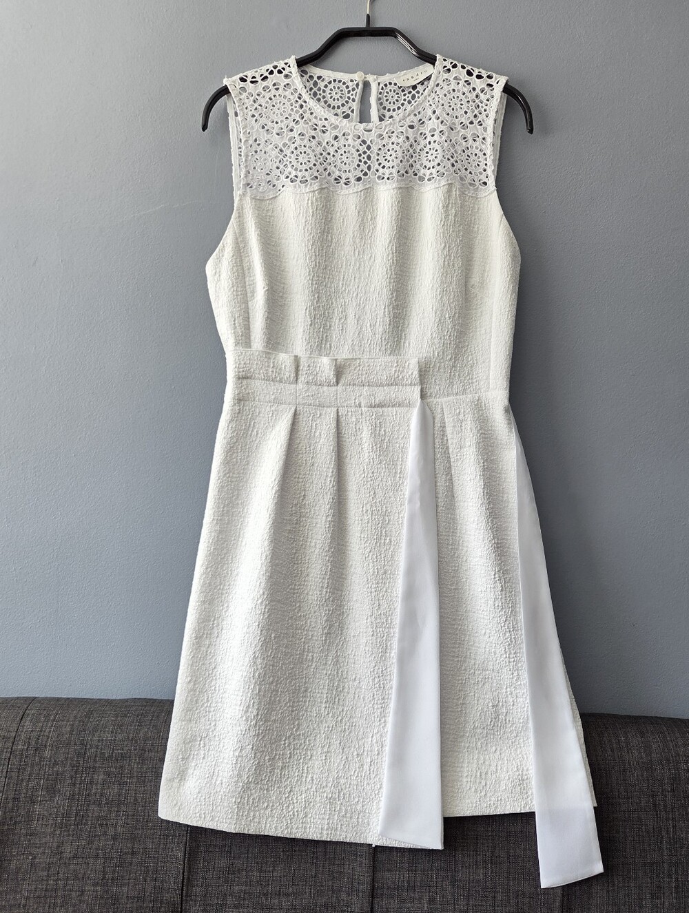 SANDRO PARIS EYELET COTTON WHITE, CREAM TEXTURED MINI DRESS EU 36, US S, NEW
